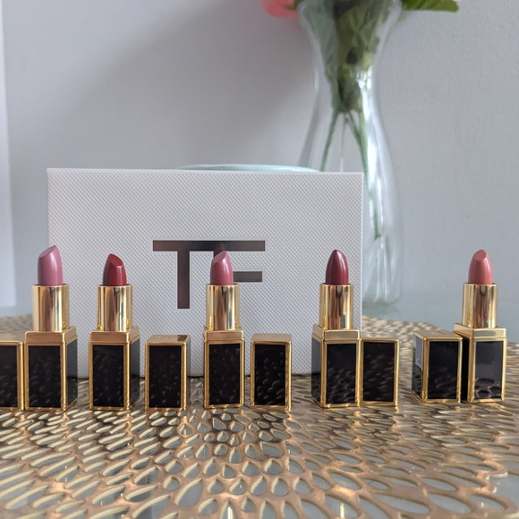 Tom Ford Lip Color Matte Collection - Picture 7 of 7